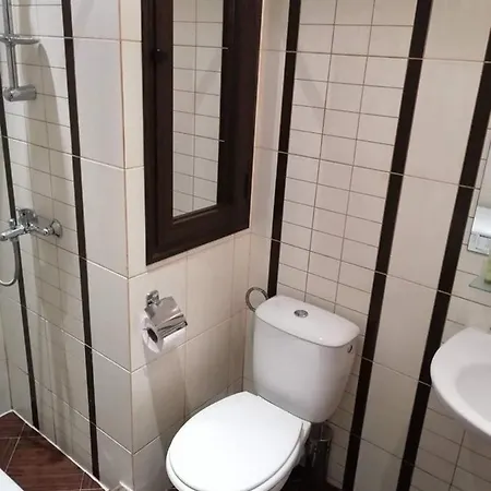 Studio Deluxe Greeeen Life * Σωζόπολη